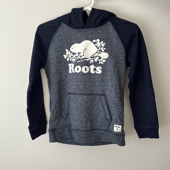 Roots kids hoodie. Never worn boys - Picture 1 of 4